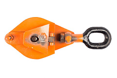 Блок монтажный однорольный с ушком TOR 0,5 т с откидной щекой (T)* Блок монтажный однорольный с ушком TOR 0,5 т с откидной щекой (T)*