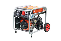 Генератор бензиновый 5,0 кВт 220В/380В с электростартером TOR KM6500HE Генератор бензиновый 5,0 кВт 220В/380В с электростартером TOR KM6500HE